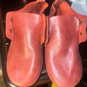 Red piper Finn kids shoes